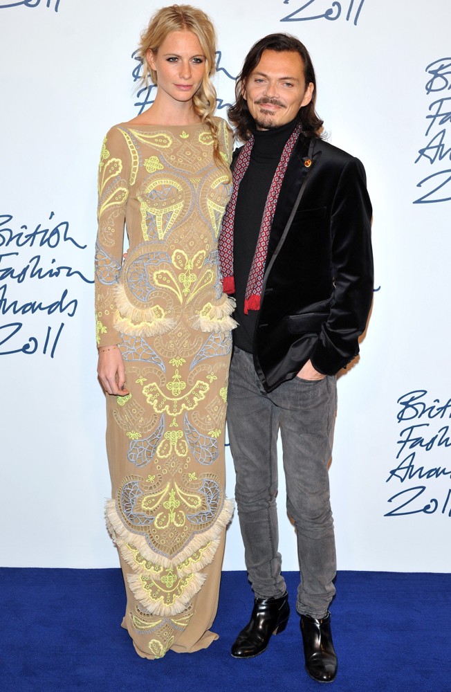 Poppy Delevingne;Matthew Williamson;<br>British Fashion Awards 2011 - Arrivals